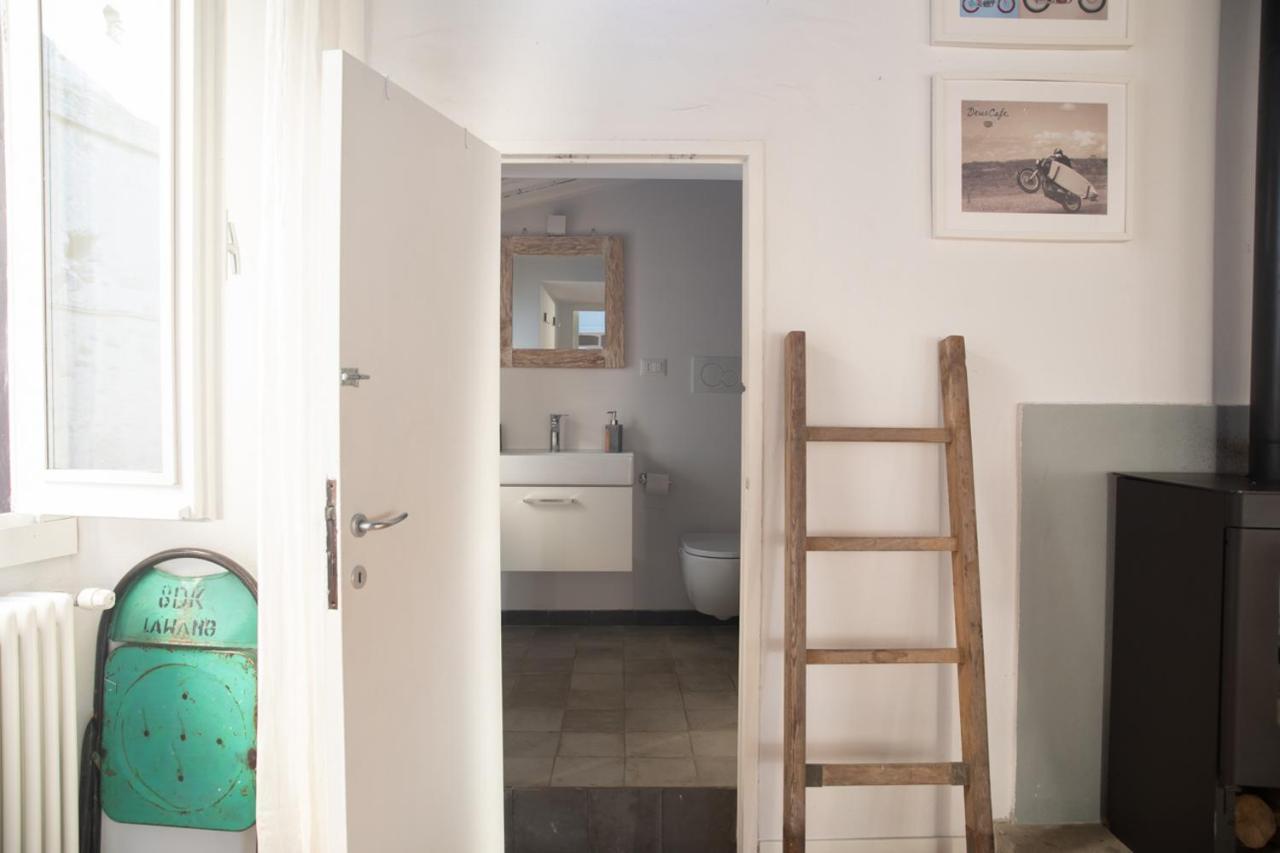 Апартаменты Loft Nel Borgo Браччано Экстерьер фото